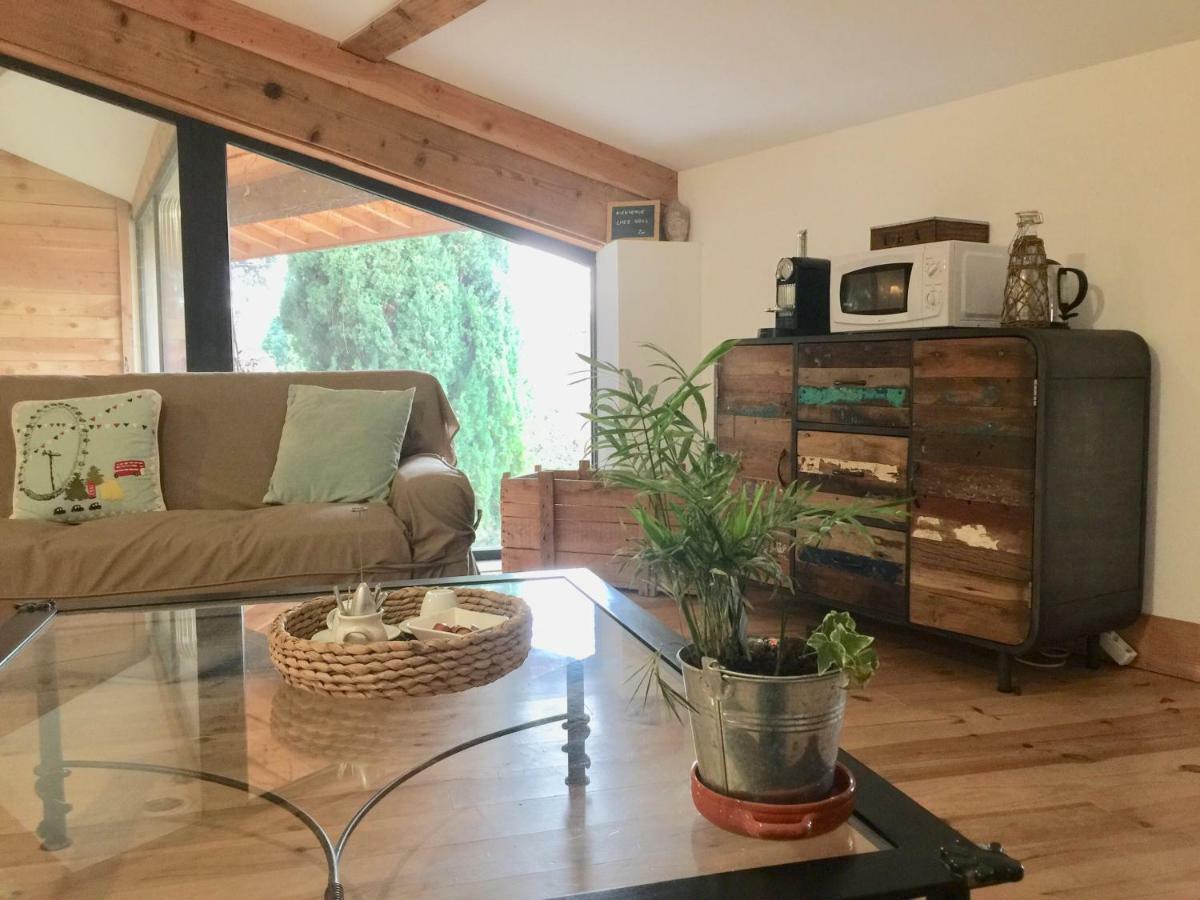 Апартаменты Magnificent Renovated Farmhouse - 10 Min A7 - Anneyron Экстерьер фото